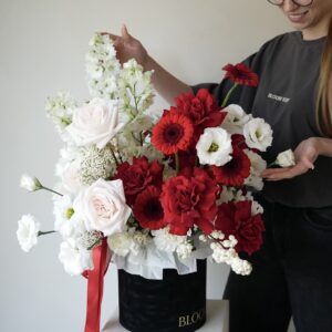Flower box "Chanel"
