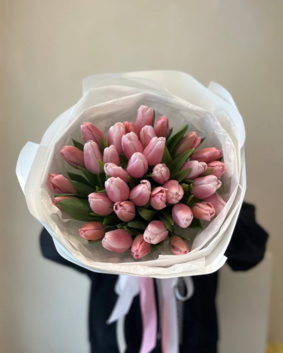 różowe tulipany