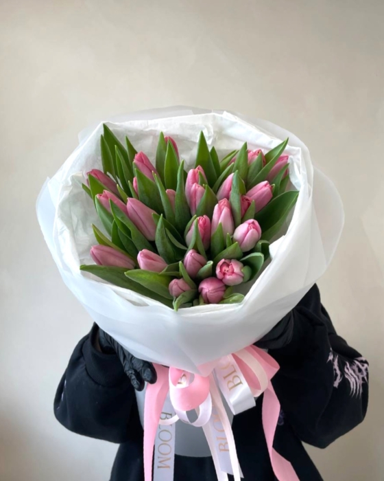 różowe tulipany