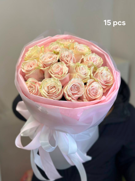 pink mondial roses