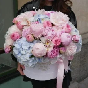 Цветы Варшава, flowers in warsaw, kupić róże, Доставка цветов Варшава, Цветы в Варшаве с доставкой, Заказать цветы в Варшаве, dostawa kwiatów, bukiet z dostawą, bukiet zamówić, kwiaciarnia mokotów, kwiaciarnia śródmiescie, kwiaty środmiescie, kupić kwiaty, kwiaty, róże, Peony, piwonia, пионы, bouquet in warsaw, kwiaty do domu, piwonia, peonia, bukiet z piwonii, kwiaty do wnętrza,hortensjia, bukiet z hortensja