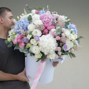 king size bukiet flower box, kwiaty w pudelku