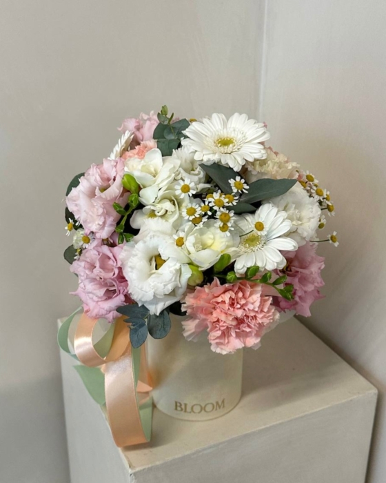 flowerbox summer time
