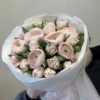 Jaskry i tulipany