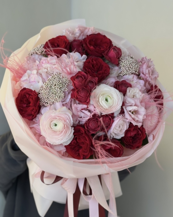 Букет "Burgundy Blush"
