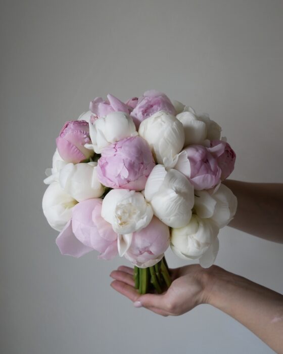 bukiet ślubny z piwonii, wedding bouquet peony