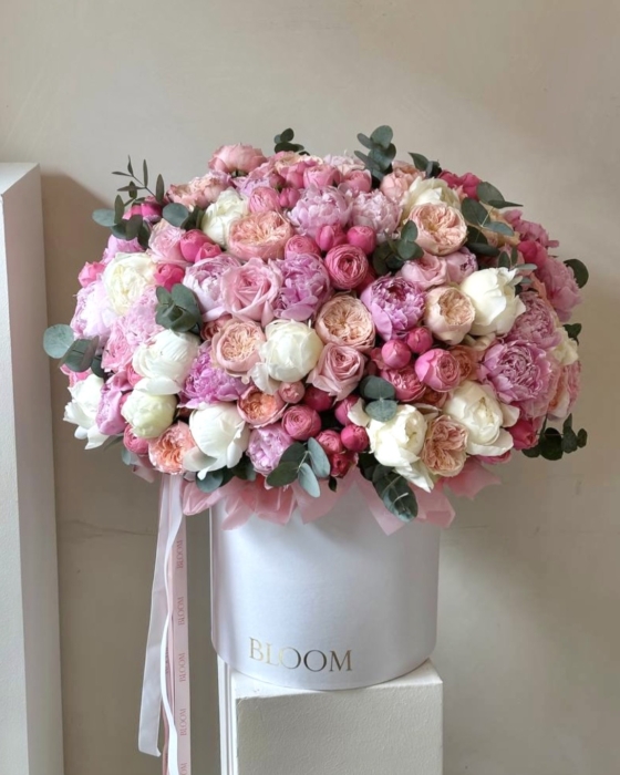 Big love flower box