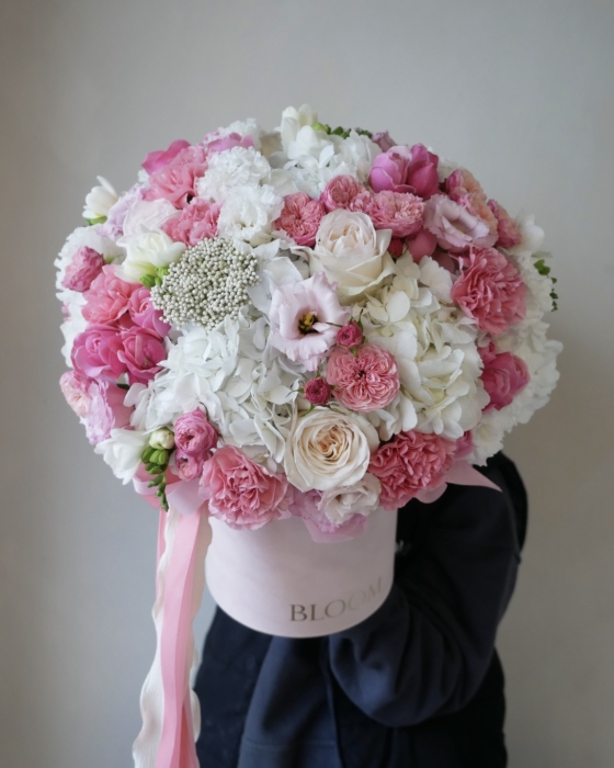 Flower-box-"Gentle-Whisper"