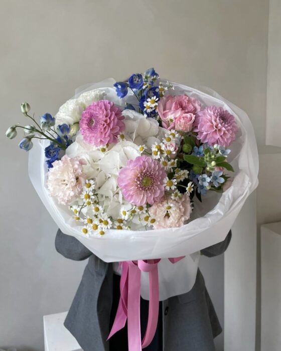 bukiet floral radiance small, bukiet z dalią i rumiankiem