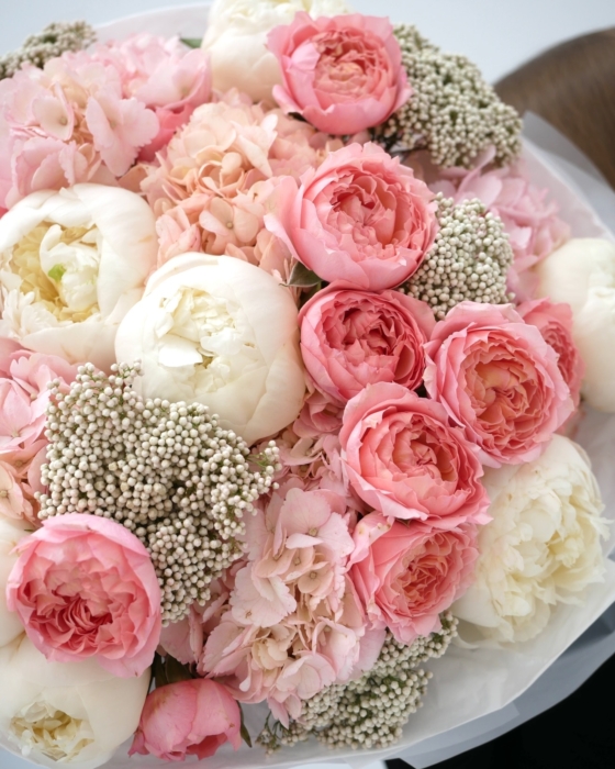 bouquet blush of love