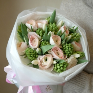 jaskry, tulipany, hiacynty