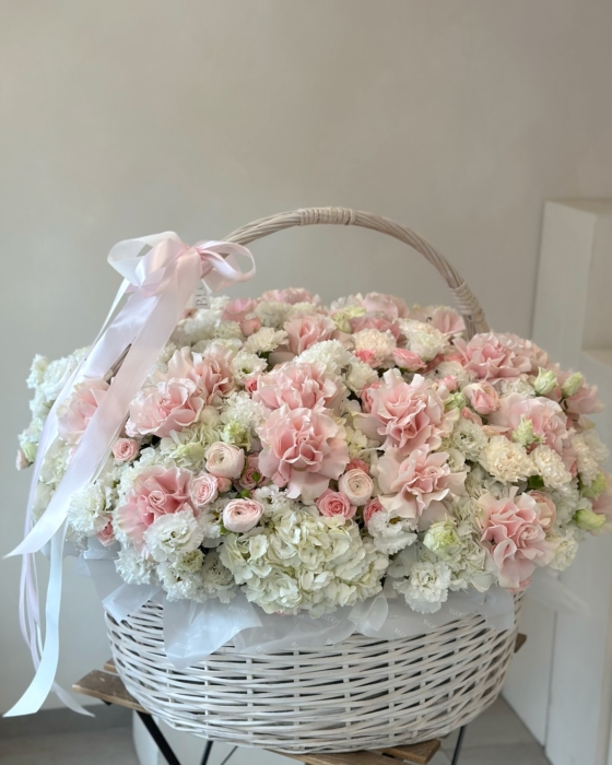 pastel dream  kosz kwiatowy