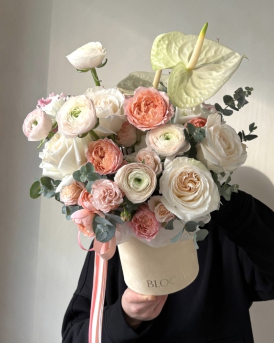 Your touch medium flowerBox