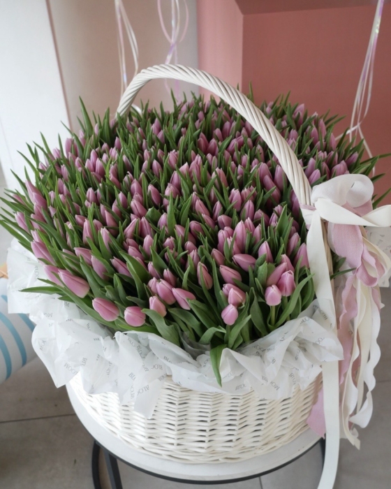 Kosz różowych tulipanów 301-1
