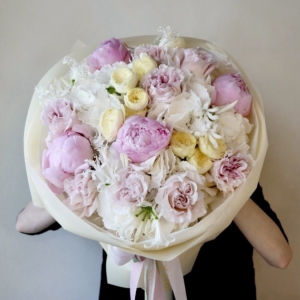 Bukiet Buttercream & Blush tloo